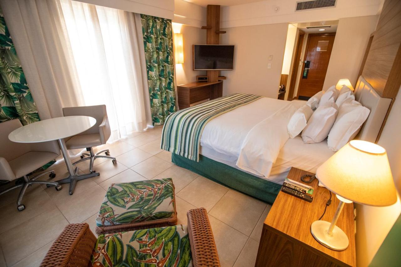 Vidam Hotel Aracaju - Transamerica Collection ภายนอก รูปภาพ A room at the hotel