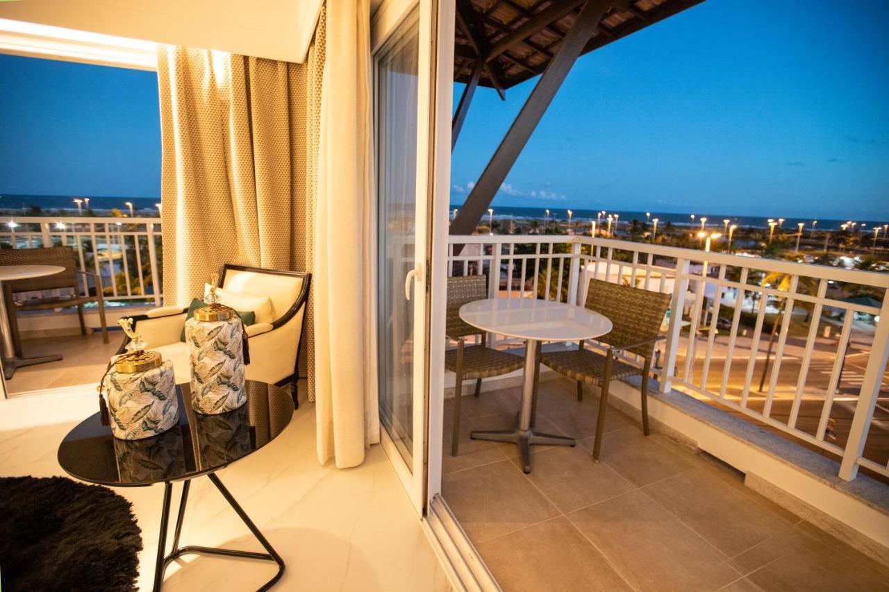 Vidam Hotel Aracaju - Transamerica Collection ภายนอก รูปภาพ A balcony