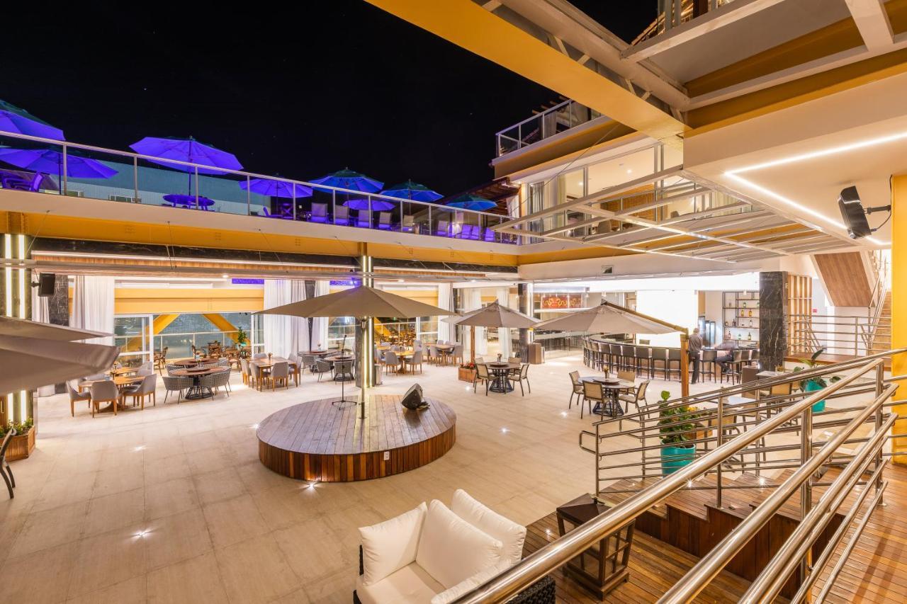 Vidam Hotel Aracaju - Transamerica Collection ภายนอก รูปภาพ The interior of the shopping mall