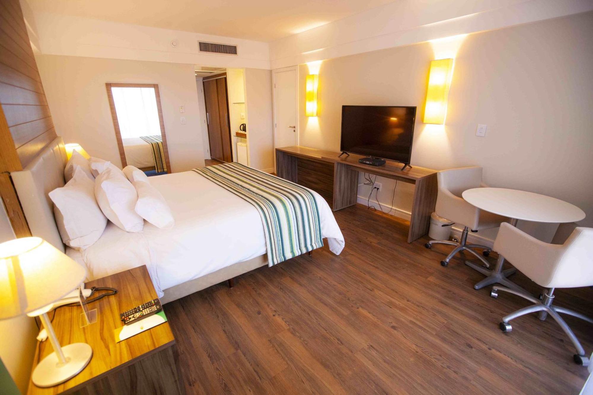 Vidam Hotel Aracaju - Transamerica Collection ภายนอก รูปภาพ A room at the hotel